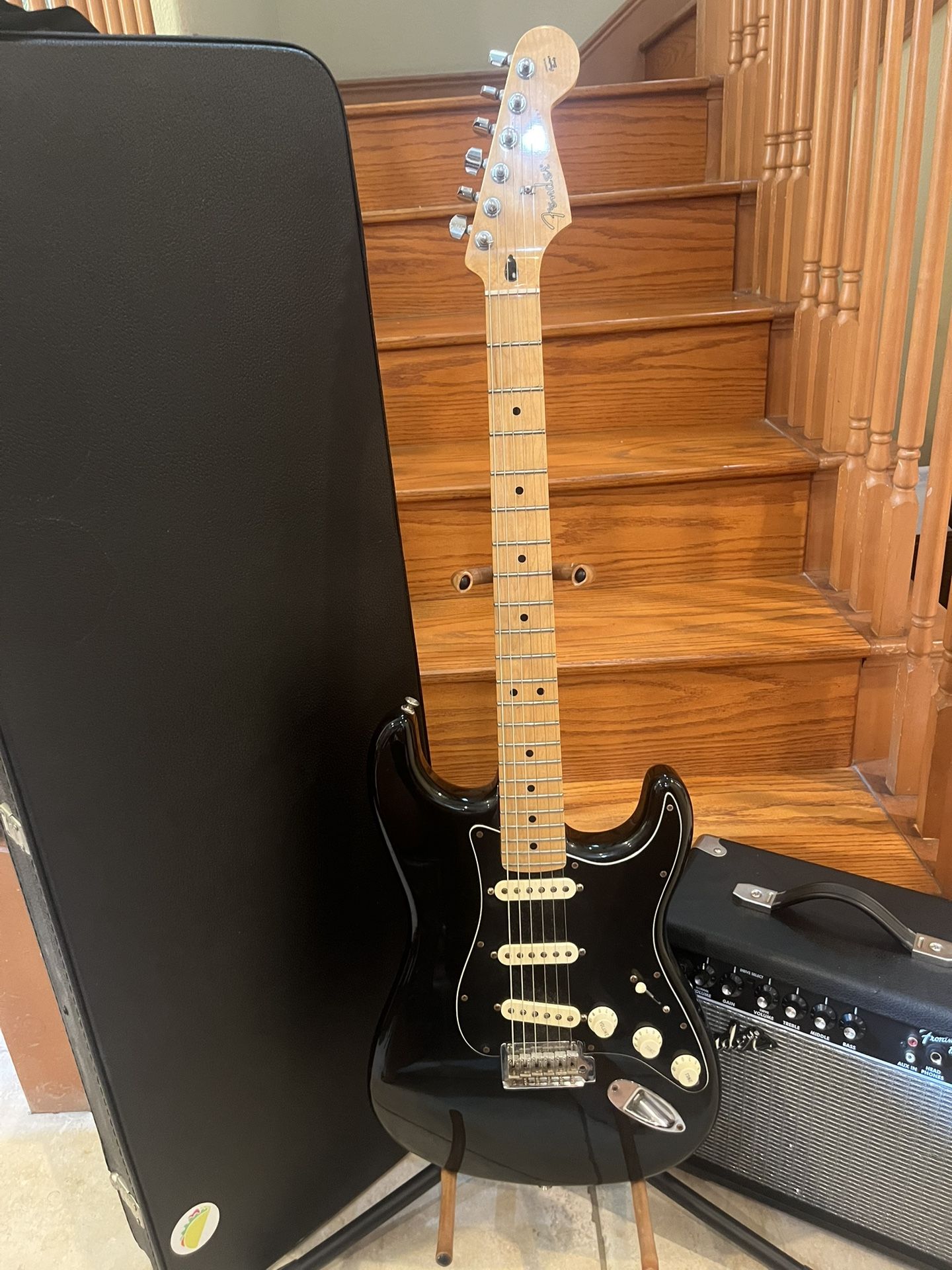 Fender MIM LTD Edition Stratocaster W/ Hardshell Case, Fender Amp 