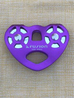 Fusion Tesa Speed Aluminum Trolley Pulley