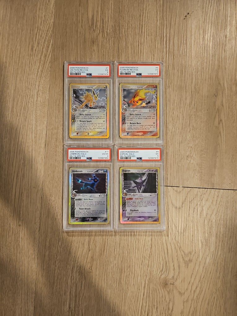2005 Pokemon Umbreon Espeon Flareon Jolteon Delta Species