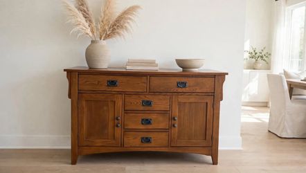 Solid Oak Mission / Craftsman Sideboard Console & 2-Piece China Hutch