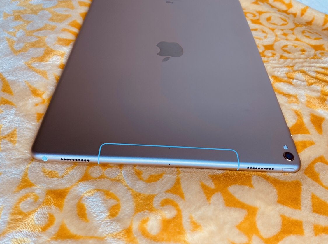Unlocked iPad Pro 2 Generation 512GB Wi-Fi + Cellular