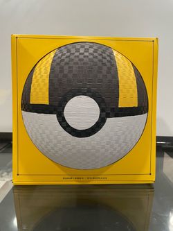 Pokemon - Ultra Ball Kicker