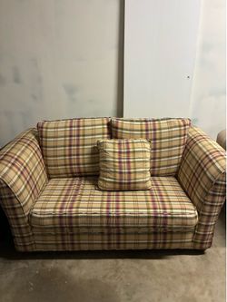 Vintage Gingham Couch