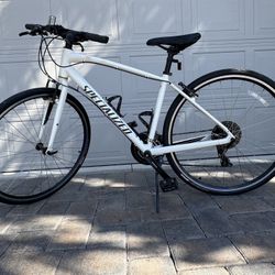 27” SPECIALIZED 7-speed (Women’s M) Hybrid  $300