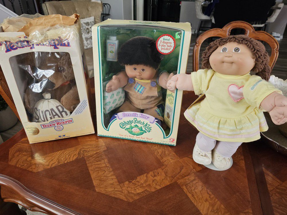 Collectibles Teddy Ruxpin Never Used And Cabbage Patch Kids