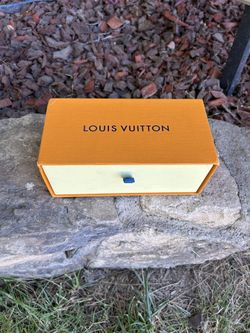 LV glasses