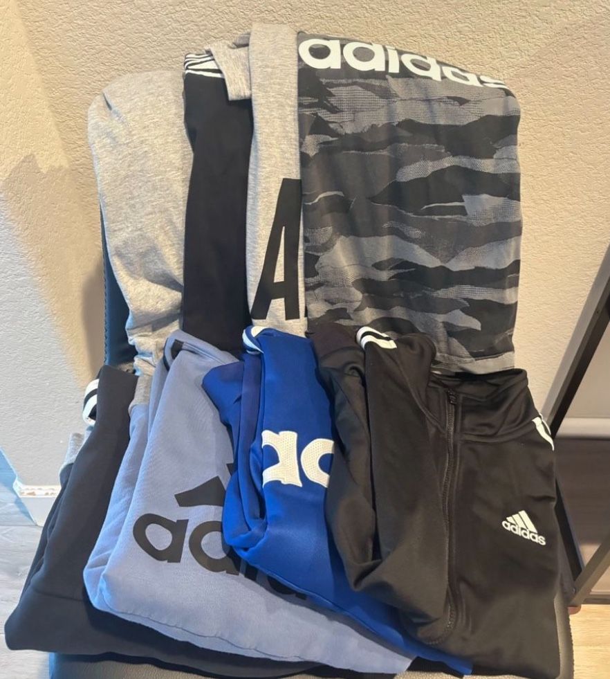 BOYS ADIDAS BUNDLE OF ADIDAS CLOTHES