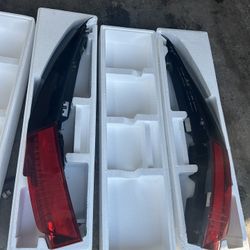 07-14 Cadillac Escalade LED Factory taillights