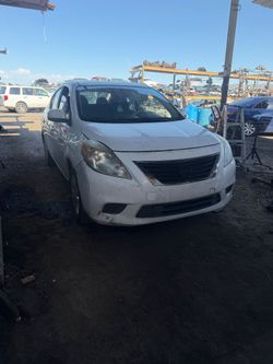2014 Nissan Versa