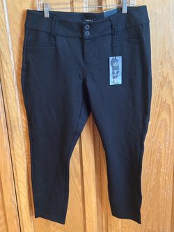 New w/Tags Ladies Torrid The Noir Collection All-Nighter Black Cropped Trousers Size 14