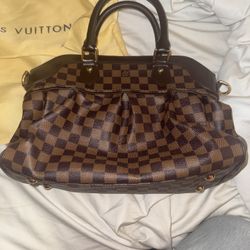 Louis Vuitton Trevi PM – Damier Ebene Made in France, Red microfiber interior 