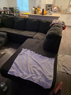 Sturdy Large Sectional Sofa – Free Pickup Only