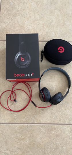 Beats Solo 2 headphones Black / red