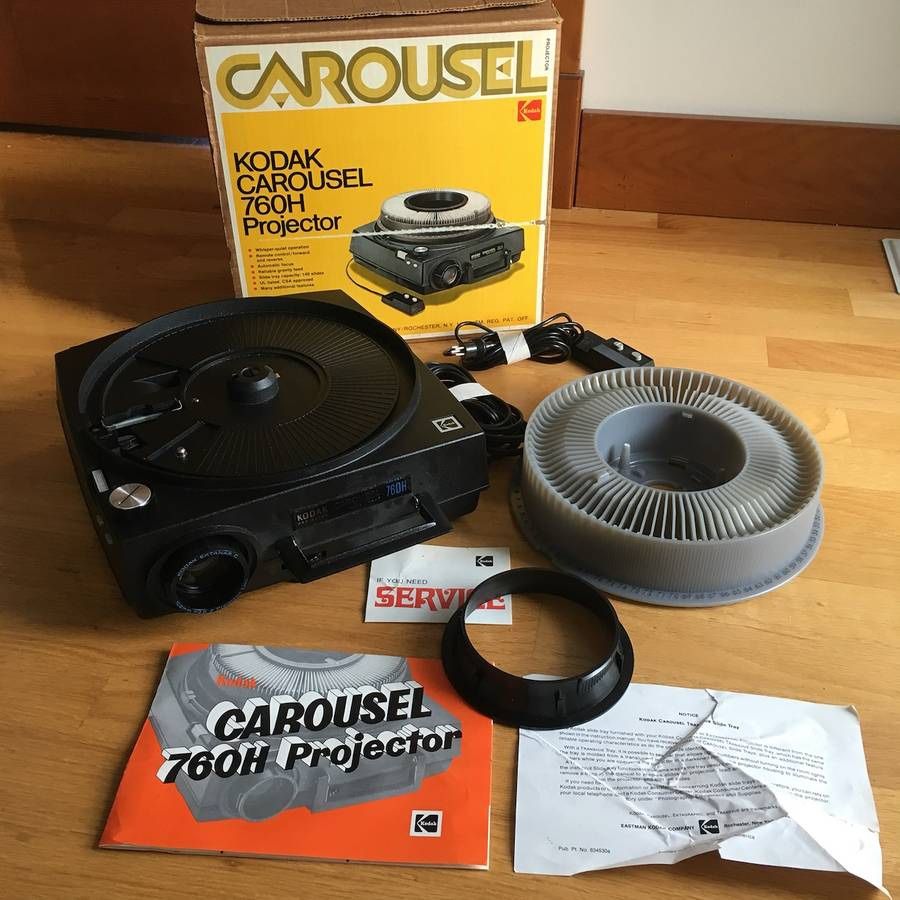 Kodak Carousel 760H Color Slide Projector with Original Box