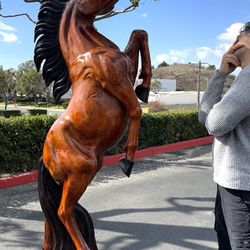 sculpture#woodsculpture  #handcarvedsculpture # Woodenhorse #woodenhorsesculpture