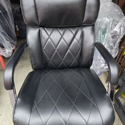 Desk chair