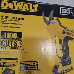 NEW DeWalt 1.5" Powered Pruner Kit Cordless Battery + Charger Cordless Pruning Shears