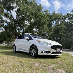 2016 Ford Fiesta
