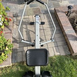 Sunny (Health and Fitness) Rowing Machine 