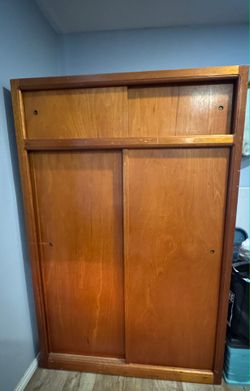 Vintage Wardrobe