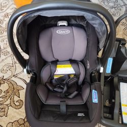 Graco Infant Car Seat and Base