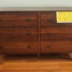 New 61’ Mcm Dresser / Free Delivery 