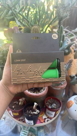 PNW Components Loam Grip XL Lock-On Mountain Bike Handlebar Grips Green