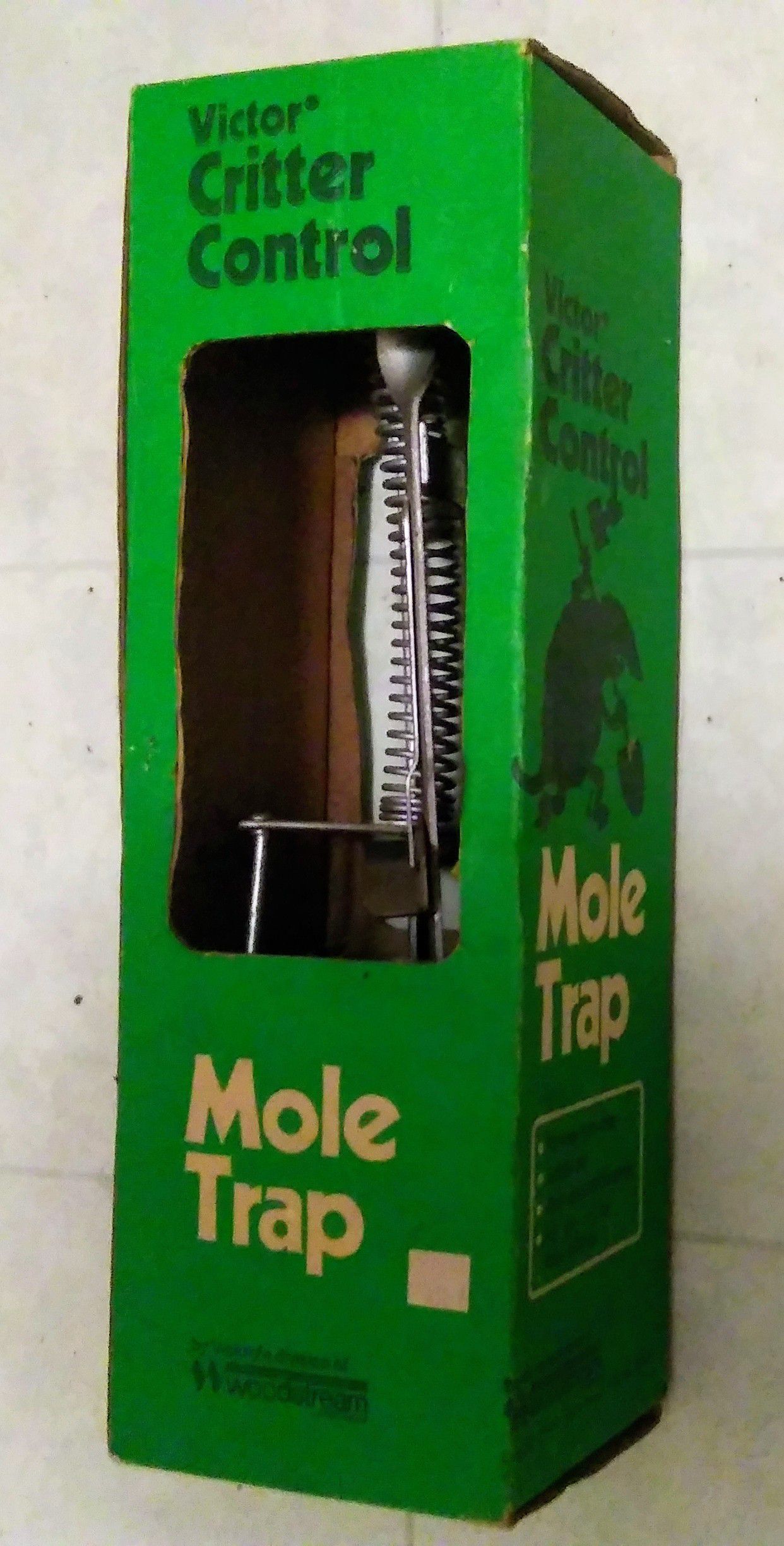 Mole Trap Victor Critter Control NEW