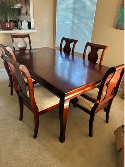 Dinning Table