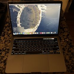 Mac book pro 13”