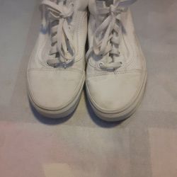 White pair Of Vans