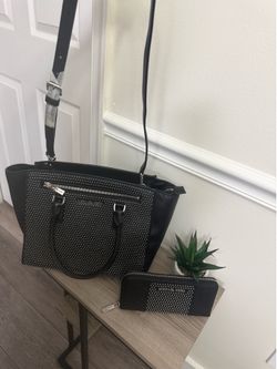 Pretty Stuff ( ASK FOR PRICE )