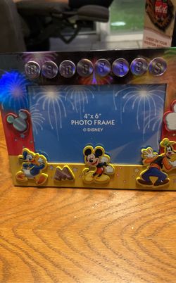 Memories Disney Picture Frame By Jerry Leigh