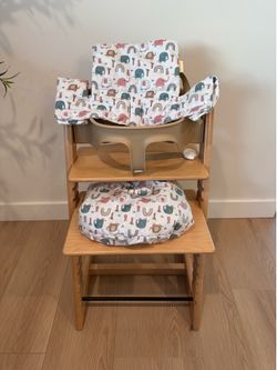 Stokke High Chair with Baby Set and Cushion (Natural Color)