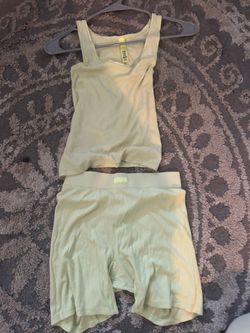 Neon green skims set