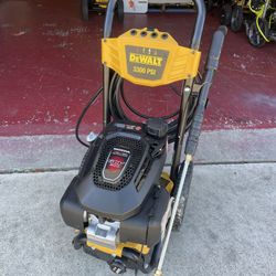 Dewalt 3300psi Pressure Washer