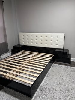 3-PIECE LUXURY BEDROOM SET FOR SALE 🖤