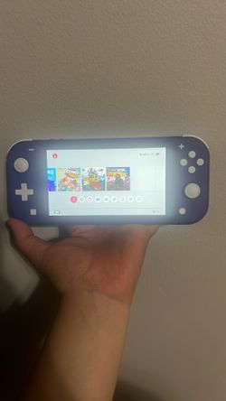 Selling this Nintendo I don’t have the box but I barely used it