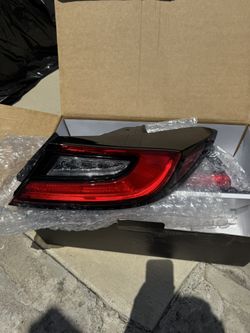 Gr86 Stock Taillights