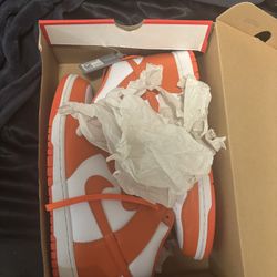 Syracuse Dunks High