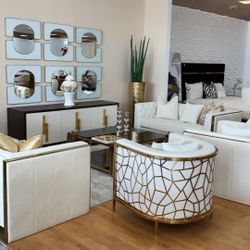 Juliana Living Room 