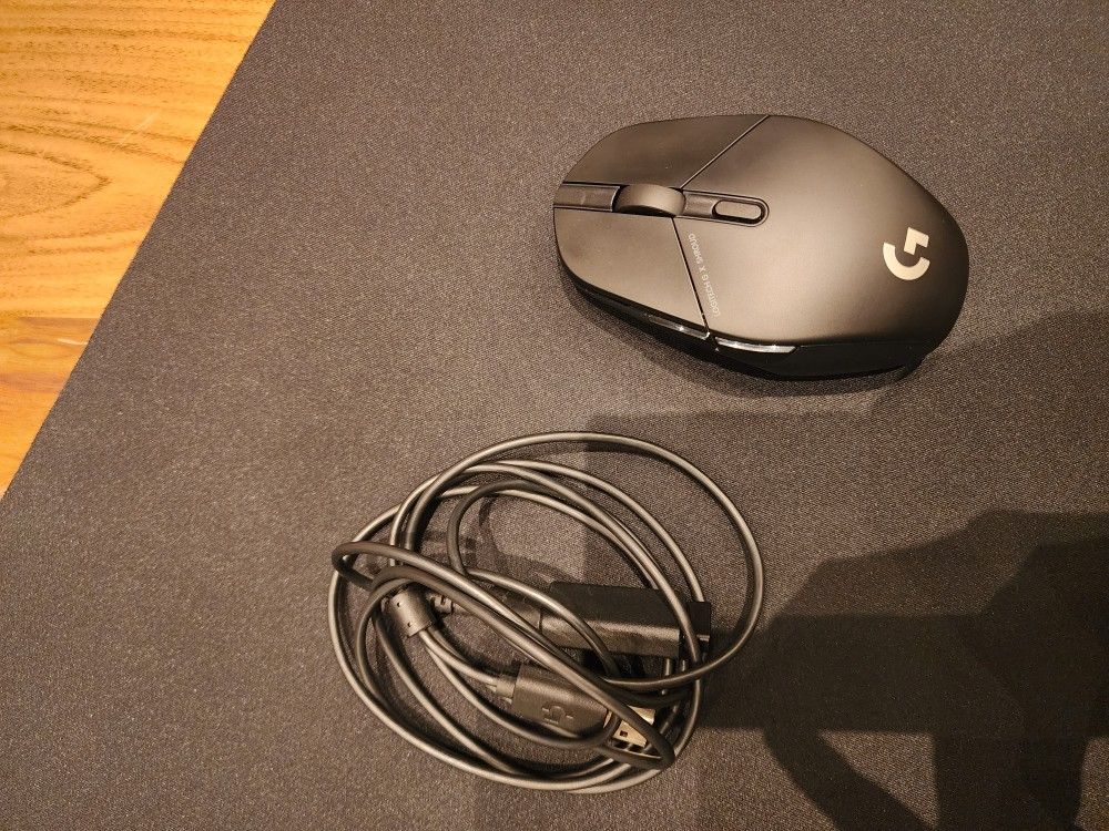 Logitech G303 Shroud Mouse