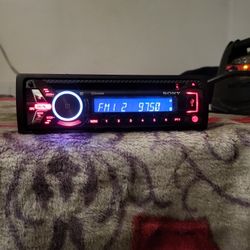 Sony Car CD Player With Bluetooth 