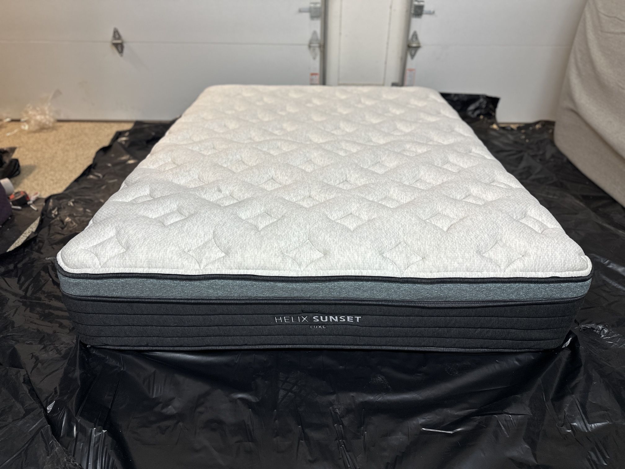 Helix Luxe Hybrid Sunset Queen Mattress