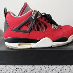 All Red 4s