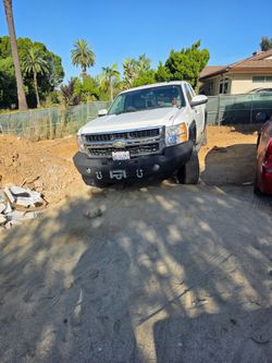 2008 4x4 Chevy 2500 duramax 6.6 Alison transmission