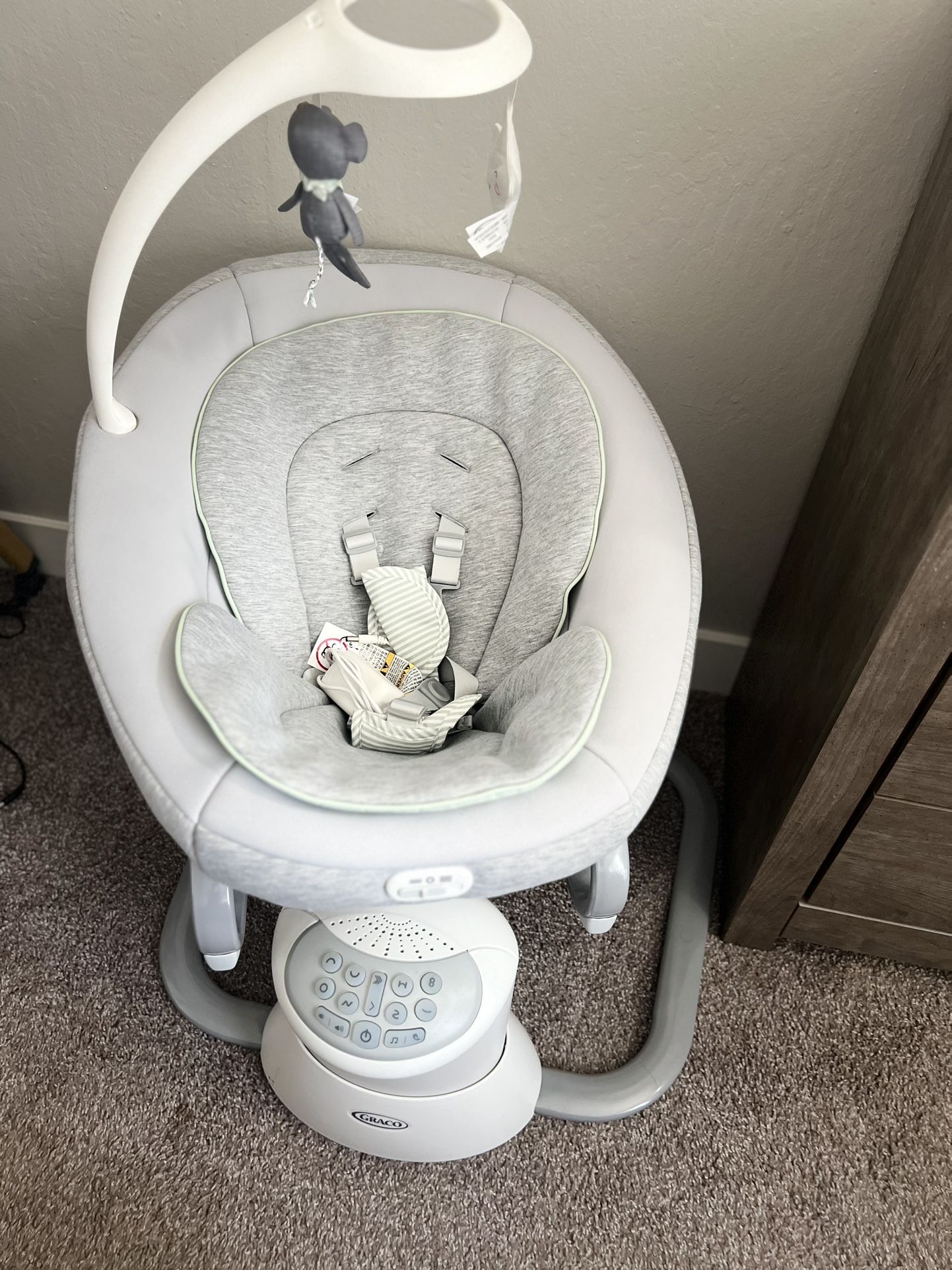 Graco Soothe My Way with Removable Rocker, Madden - Versatile Baby Swing & Portable Rocker 
