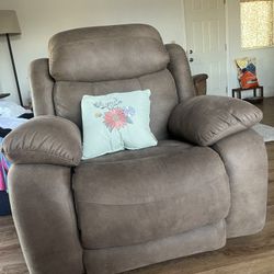 Free Recliner Chair 