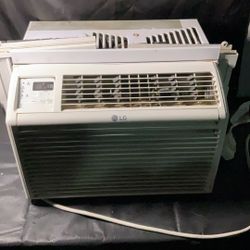 Window Ac Unit  6k BTU 