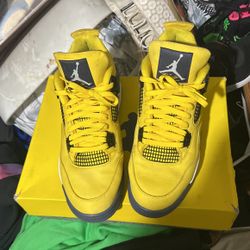 Jordan 4 Size 12
